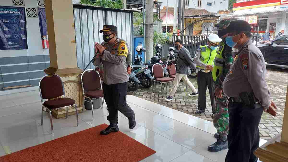 Kapolres Batu Pimpin Pengamanan Perayaan Paskah