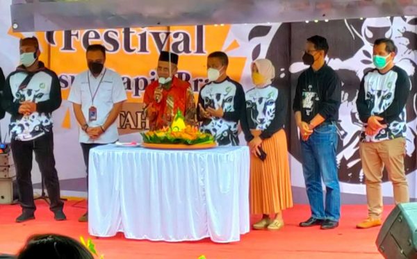 Festival Susu Sapi Brau Bukti Eksistensi Masyarakat yang Mayoritas Peternak