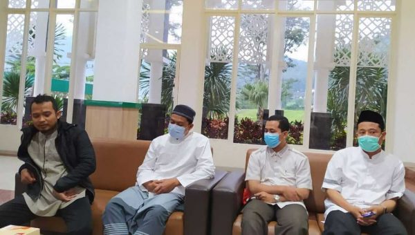 Ponpes Al Izzah Siap Jadi Pesantren Ramah Anak