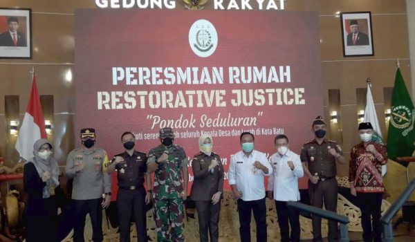 Kajati Jatim Resmikan Pondok Seduluran Program Restoratif Justice di Kota Batu