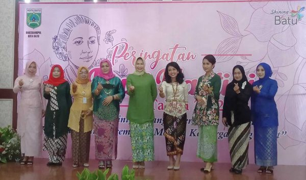 Hadiri Peringatan Hari Kartini, Ini Pesan Wali Kota Dewanti