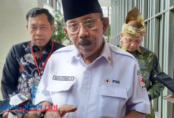 Hadiri Seminar Ilmiah Tahunan PTDI Jawa Timur, Ketua PMI Jatim Targetkan Penambahan UDD