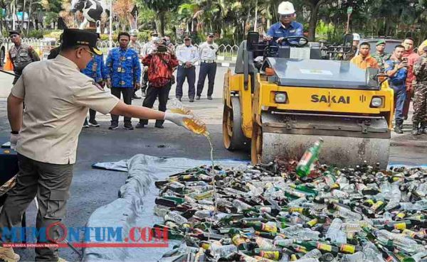 Barang Bukti Miras, Sabu dan Ganja Dimusnahkan Polres Batu Dalam Operasi Gelar Pasukan