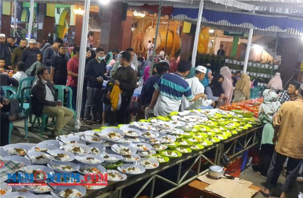 Masjid An Nuur Kota Batu Sediakan 500 Porsi Menu Daging Sapi Gratis untuk Berbuka Masyarakat dan Wisatawan