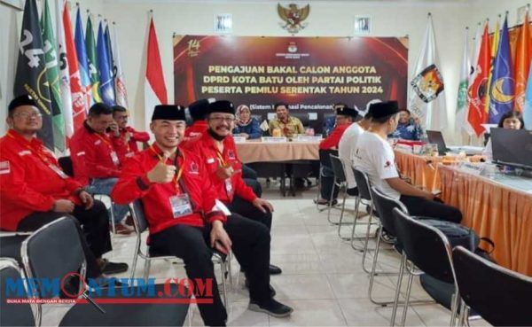 PDI-Perjuangan Jadi Pendaftar Pertama di KPU Kota Batu