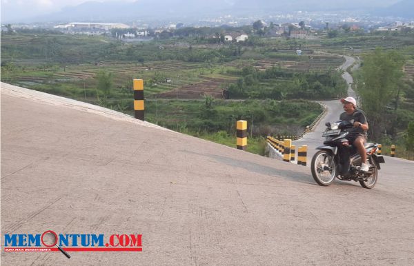 Jalan Tembus Desa Pandanrejo menuju Kelurahan Sisir Kota Batu Diusulkan Tambahan Rambu Lalin